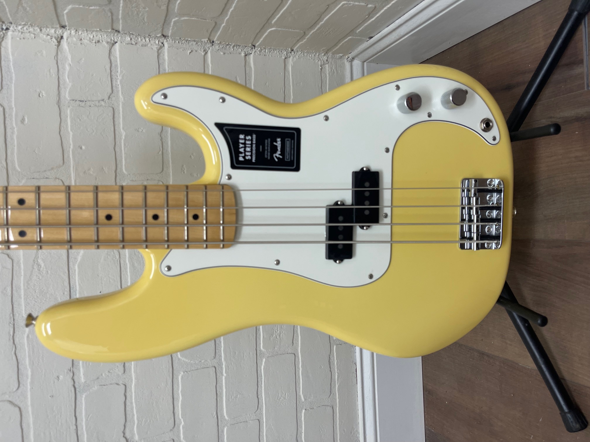 Fender Player Precision Bass®