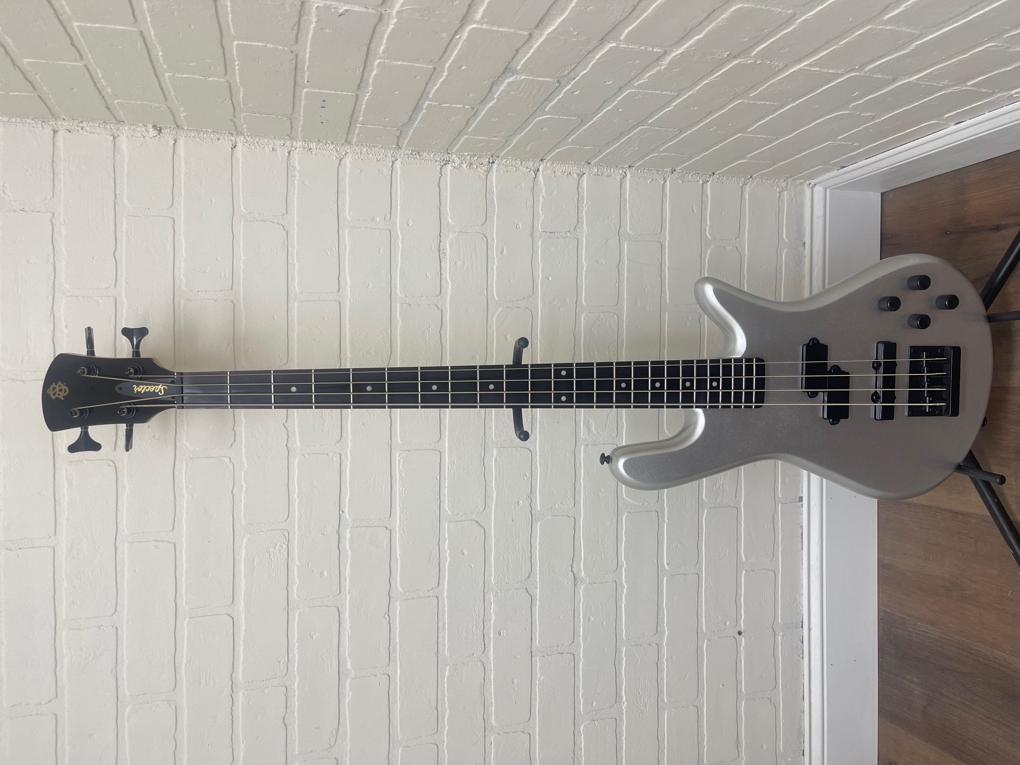 Spector Performer 4 Bass (Silver) | The Twisted Chord KY