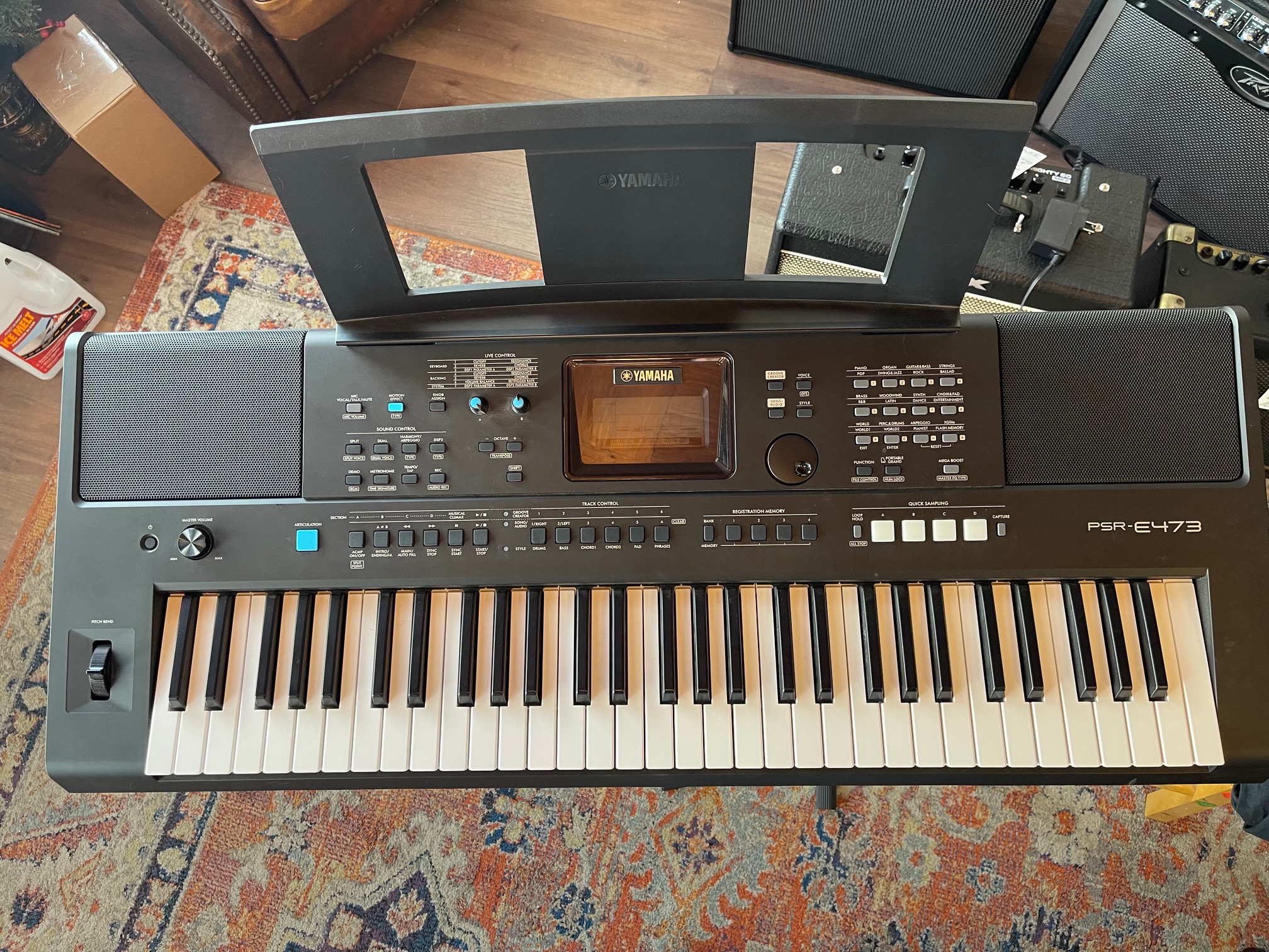 Yamaha PSR-E473